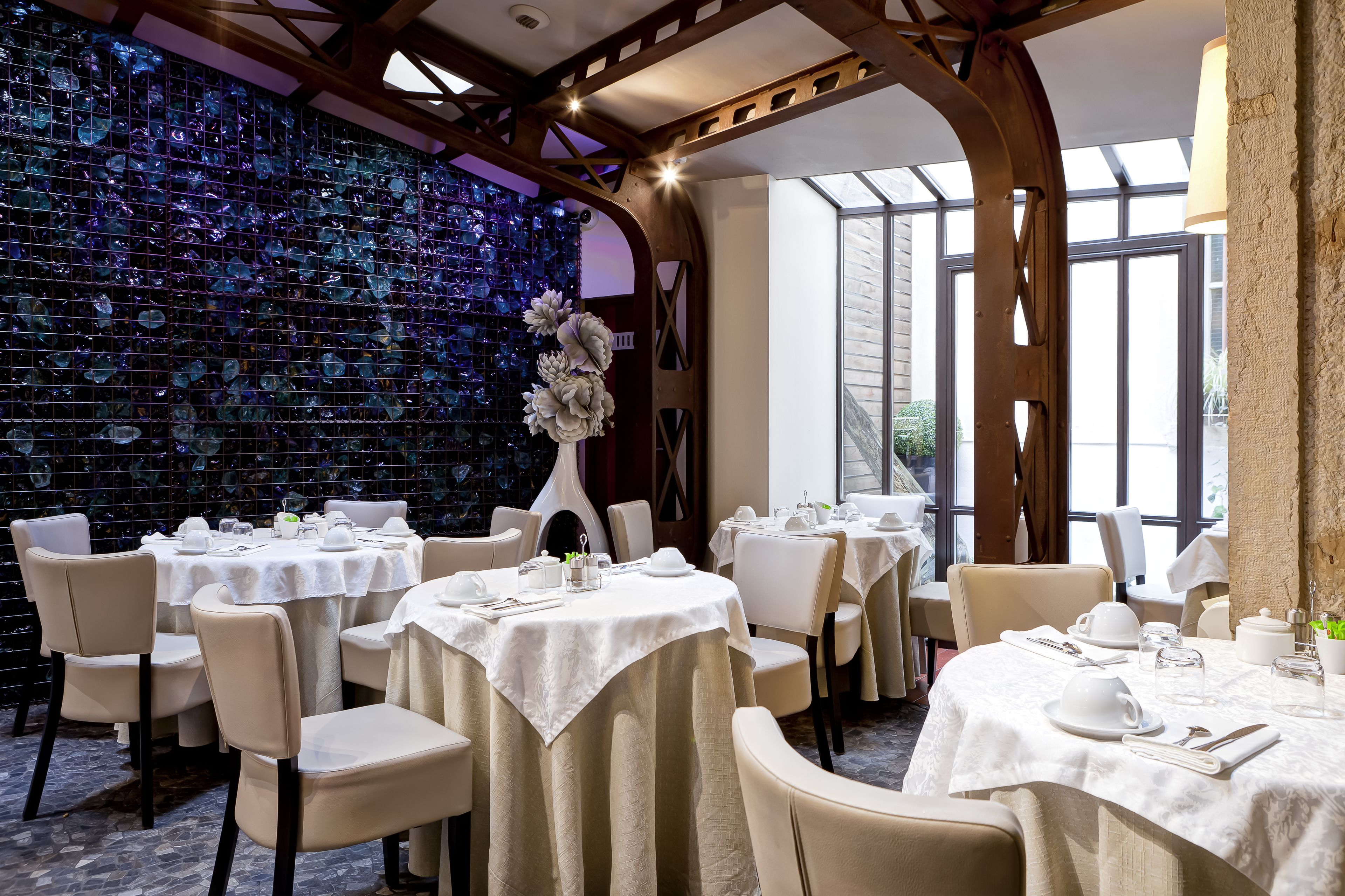 daily buffet breakfast (eur 19 per person)