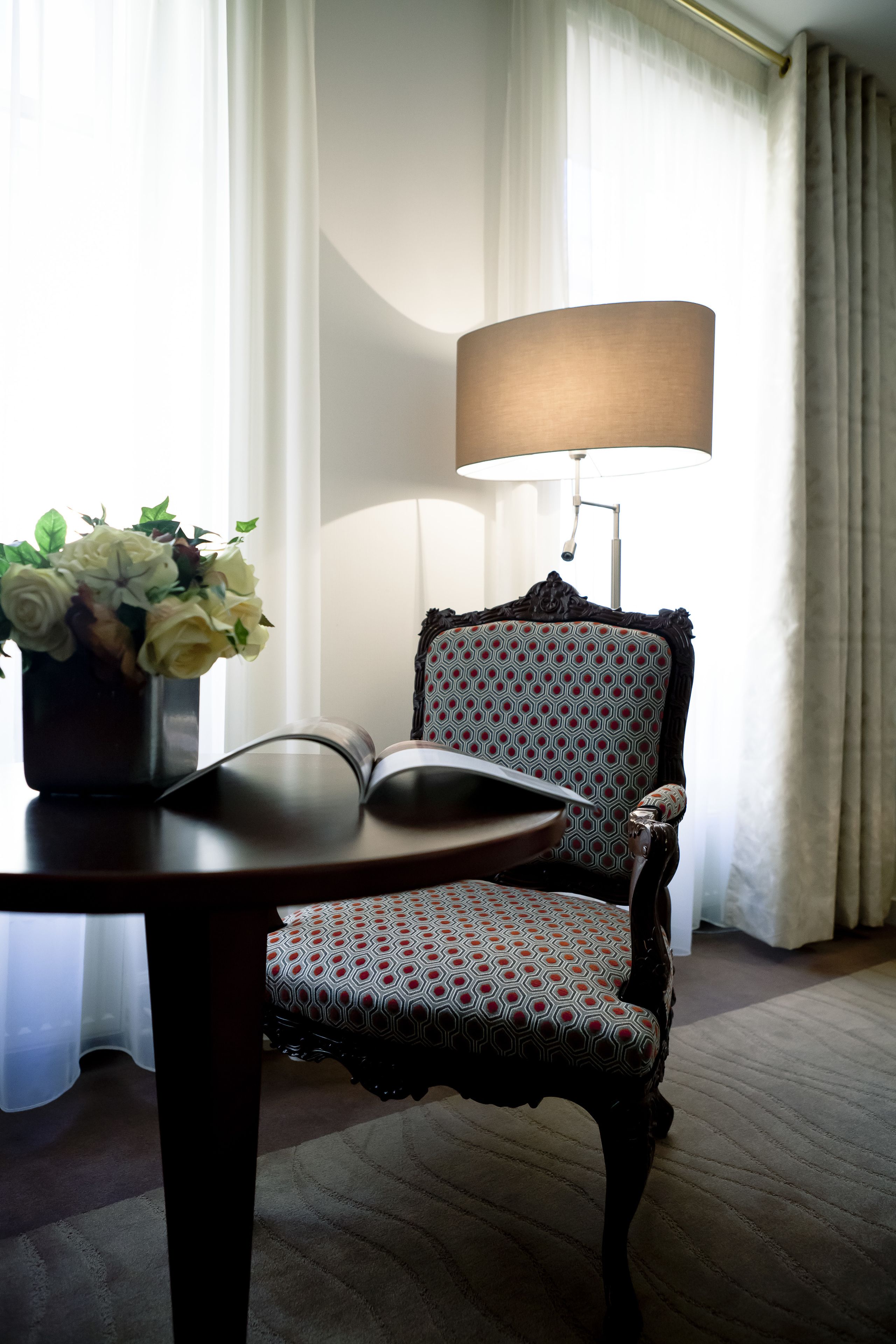 superior double or twin room | living area | led tv