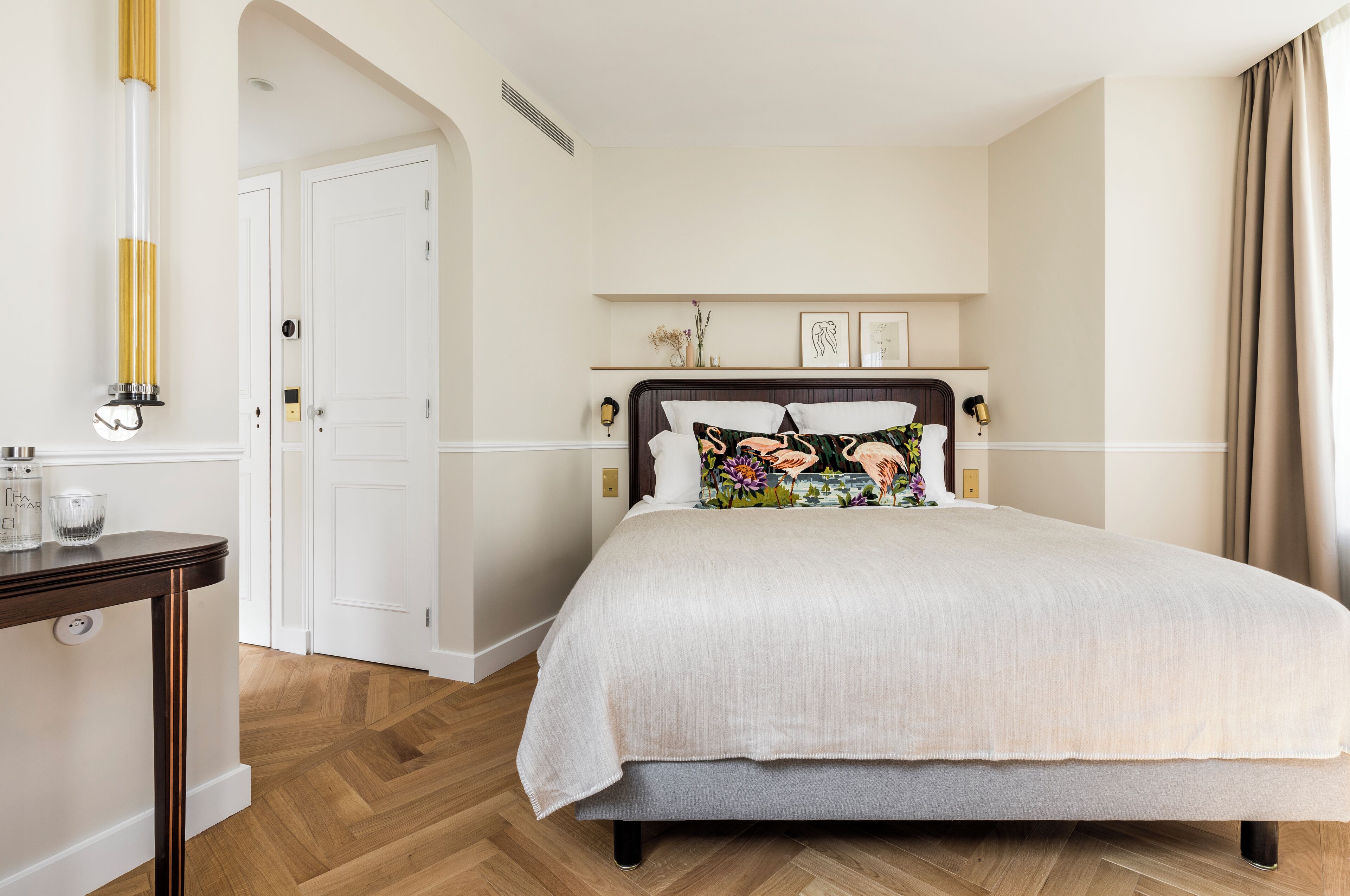 Superior Room, Balcony | In-room safe, desk, blackout drapes, soundproofing