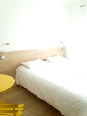 Kostenlose Babybetten, kostenloses WLAN