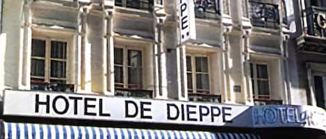 Extérieur