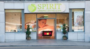 Exterior - Treacy's Hotel Waterford Spa & Leisure Centre (Waterford)