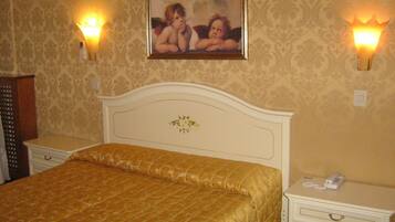 Schallisolierte Zimmer, Babybetten, Bettwäsche