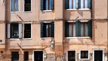 Apartment, 1 Bedroom, Annex Building (Canaletto) | Terrace/patio