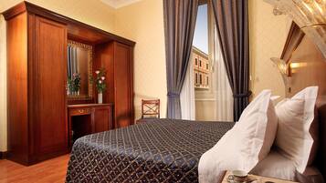 Minibar, caja de seguridad en la habitación, escritorio y wifi gratis