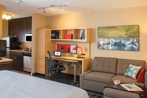 Desk, soundproofing, iron/ironing board, rollaway beds
