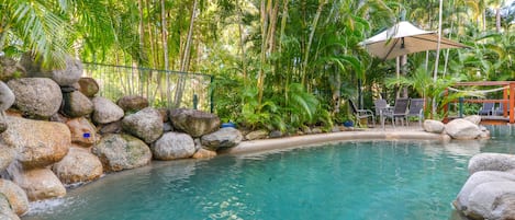 Outdoor pool, sun loungers