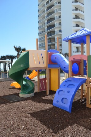 Children’s play area – outdoor - Sun Viking Lodge (Daytona Beach Shores)