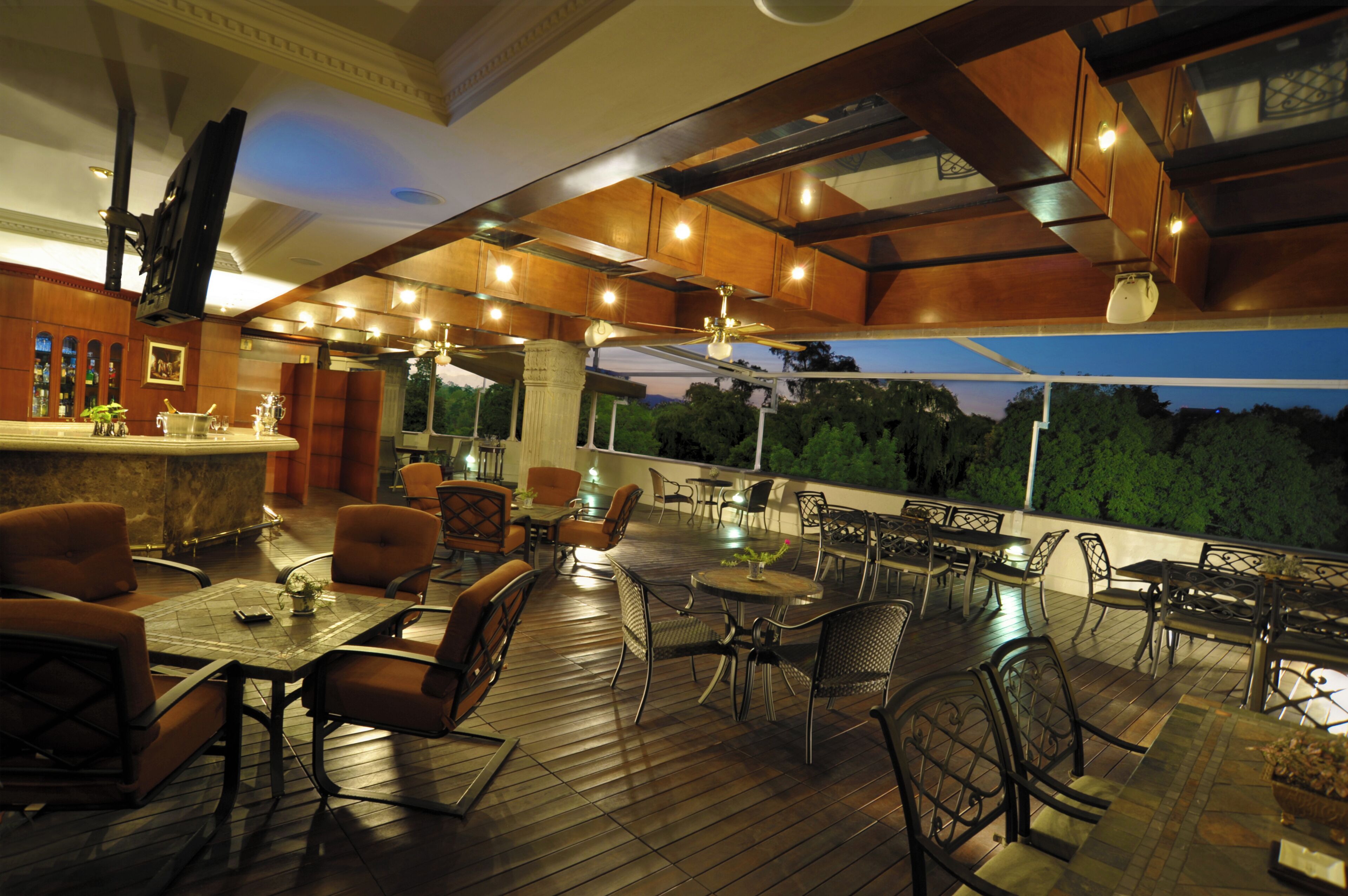 Photo - The Green Park Luxury Boutique Hotel and Grand Suites - Chapultepec Parkfront