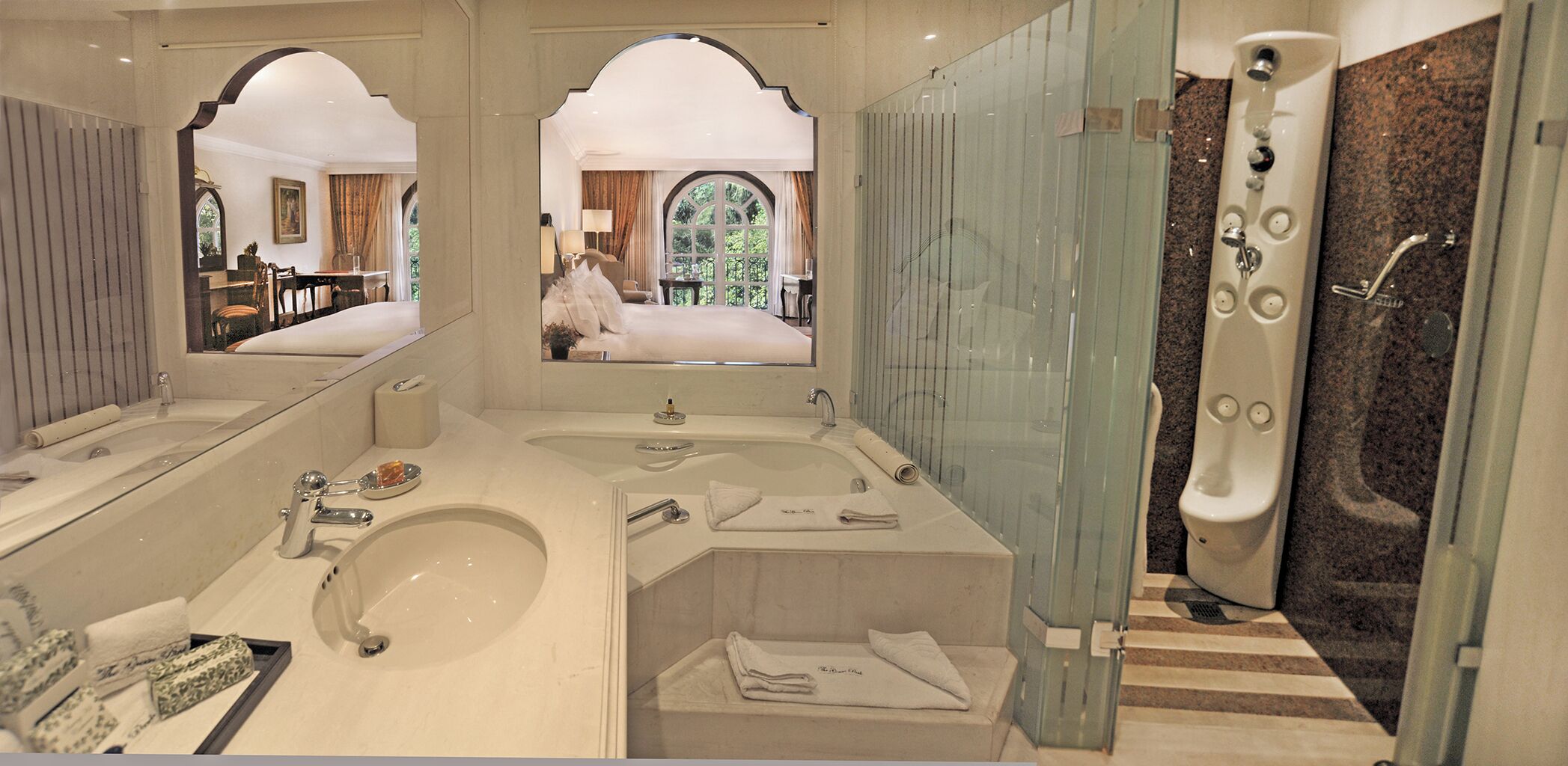 Photo - The Green Park Luxury Boutique Hotel and Grand Suites - Chapultepec Parkfront