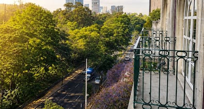 The Green Park Boutique Hotel and Grand Suites - Chapultepec Parkfront