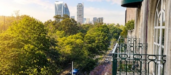 The Green Park Boutique Hotel and Grand Suites - Chapultepec Parkfront