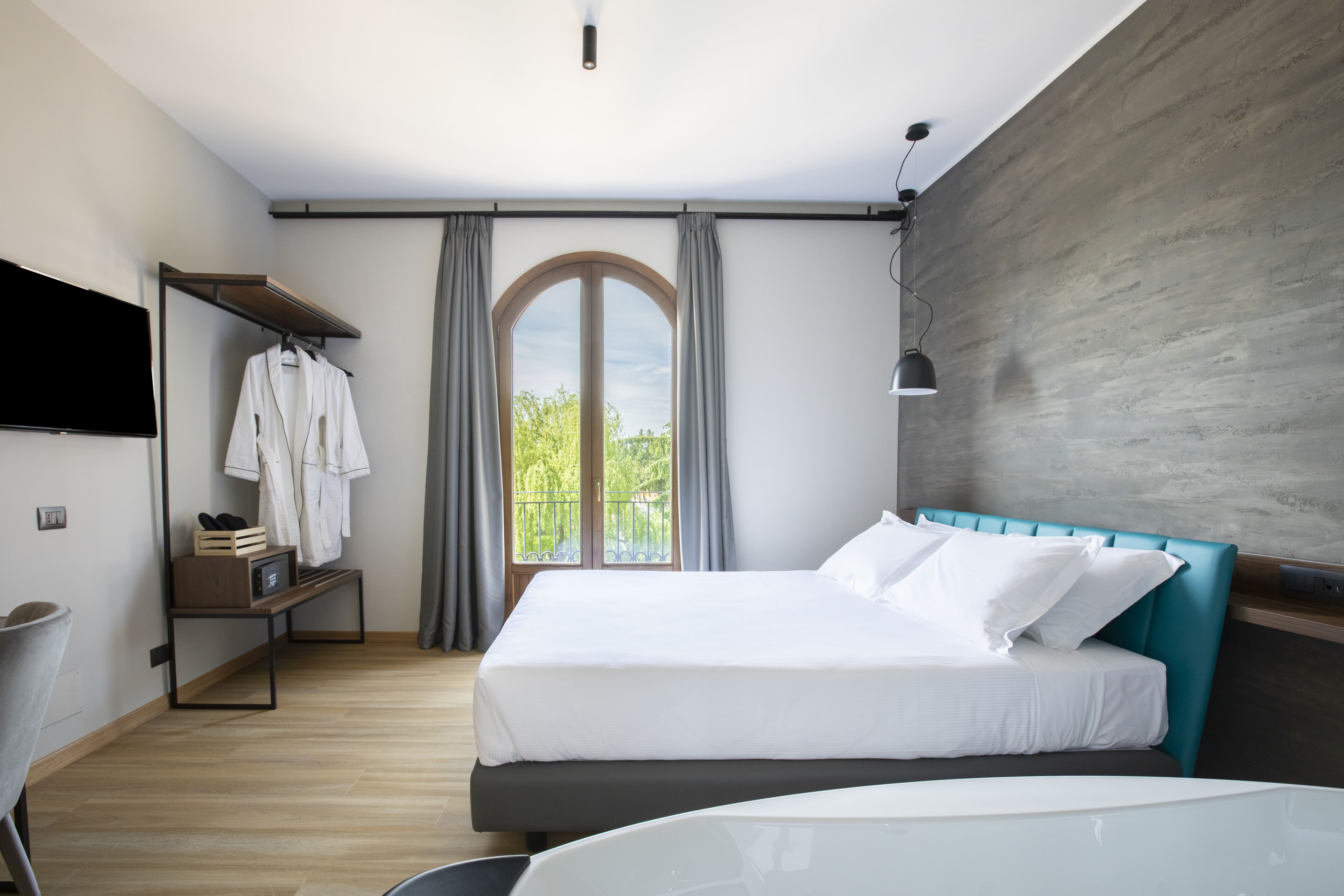 Minibar, sistema de insonorización y wifi gratis 