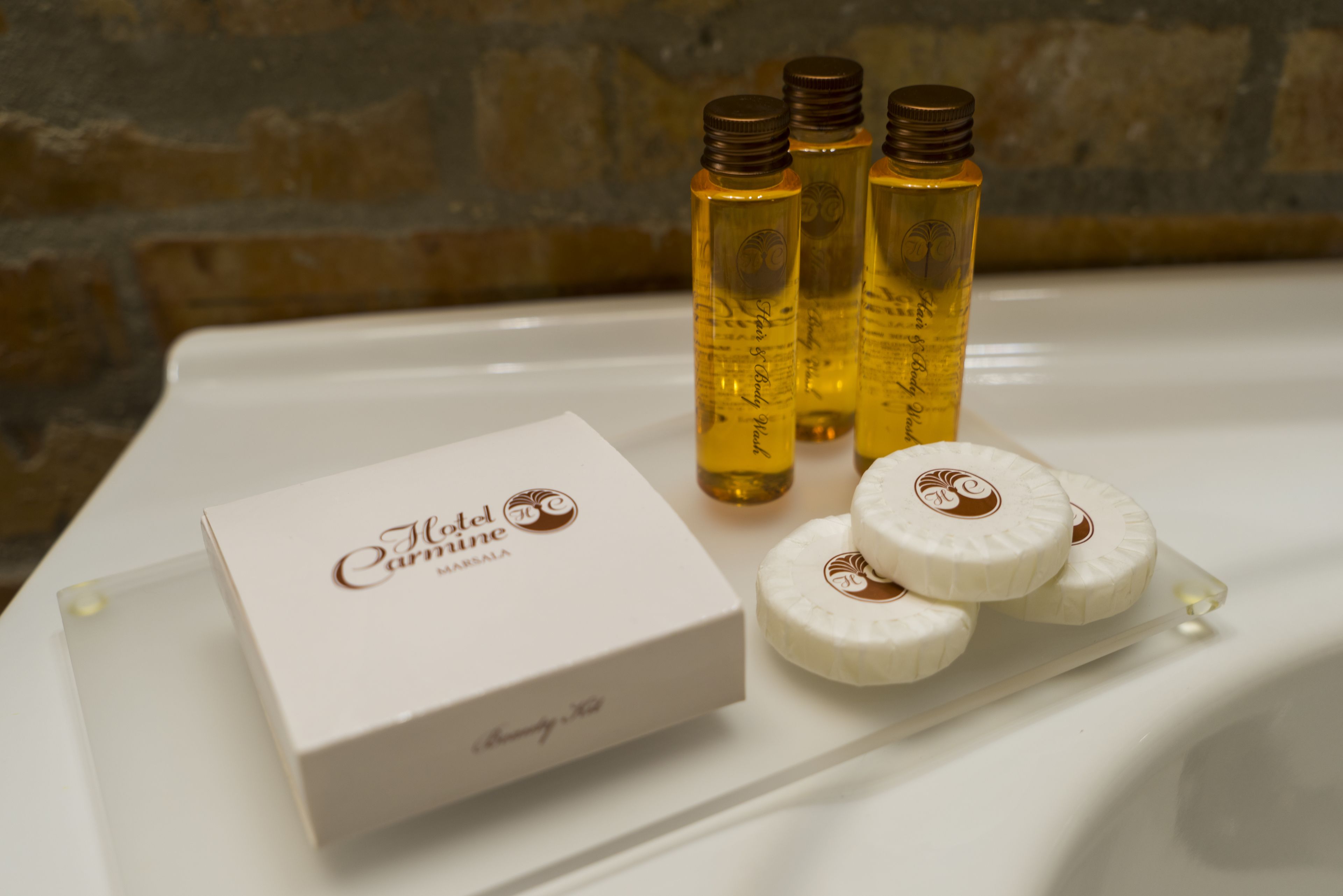 1 bedroom, hypo-allergenic bedding, minibar, in-room safe