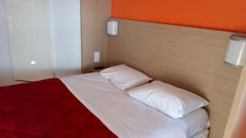 Individually furnished, laptop workspace, blackout curtains