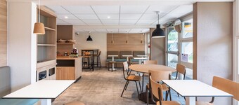 Premiere Classe Bourges (6 kms du centre-ville)