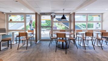 Daily buffet breakfast (EUR 6.5 per person)