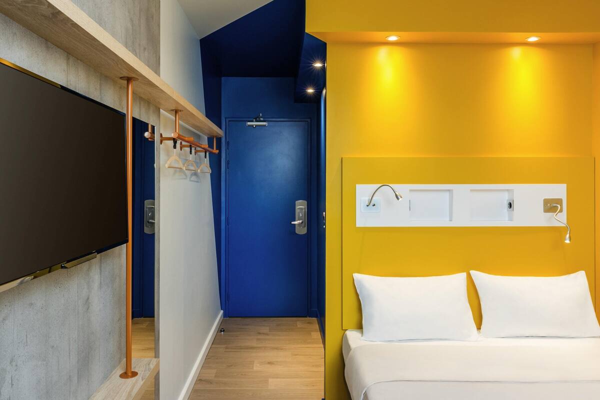 Double Room, 1 Double Bed | Desk, iron/ironing board, free cots/infant beds, free WiFi