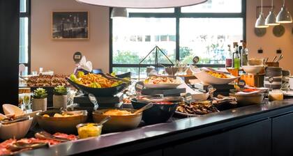 Premiere Classe Paris Ouest - Pont De Suresnes