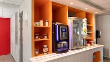 Daily buffet breakfast (EUR 6.90 per person)