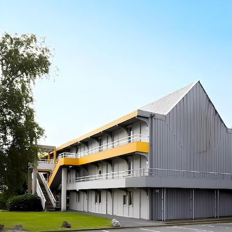 Exterior. FASTHOTEL Reims Est - Taissy