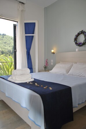 特色家居、遮光窗帘、免费婴儿床、折叠床/加床（额外收费）