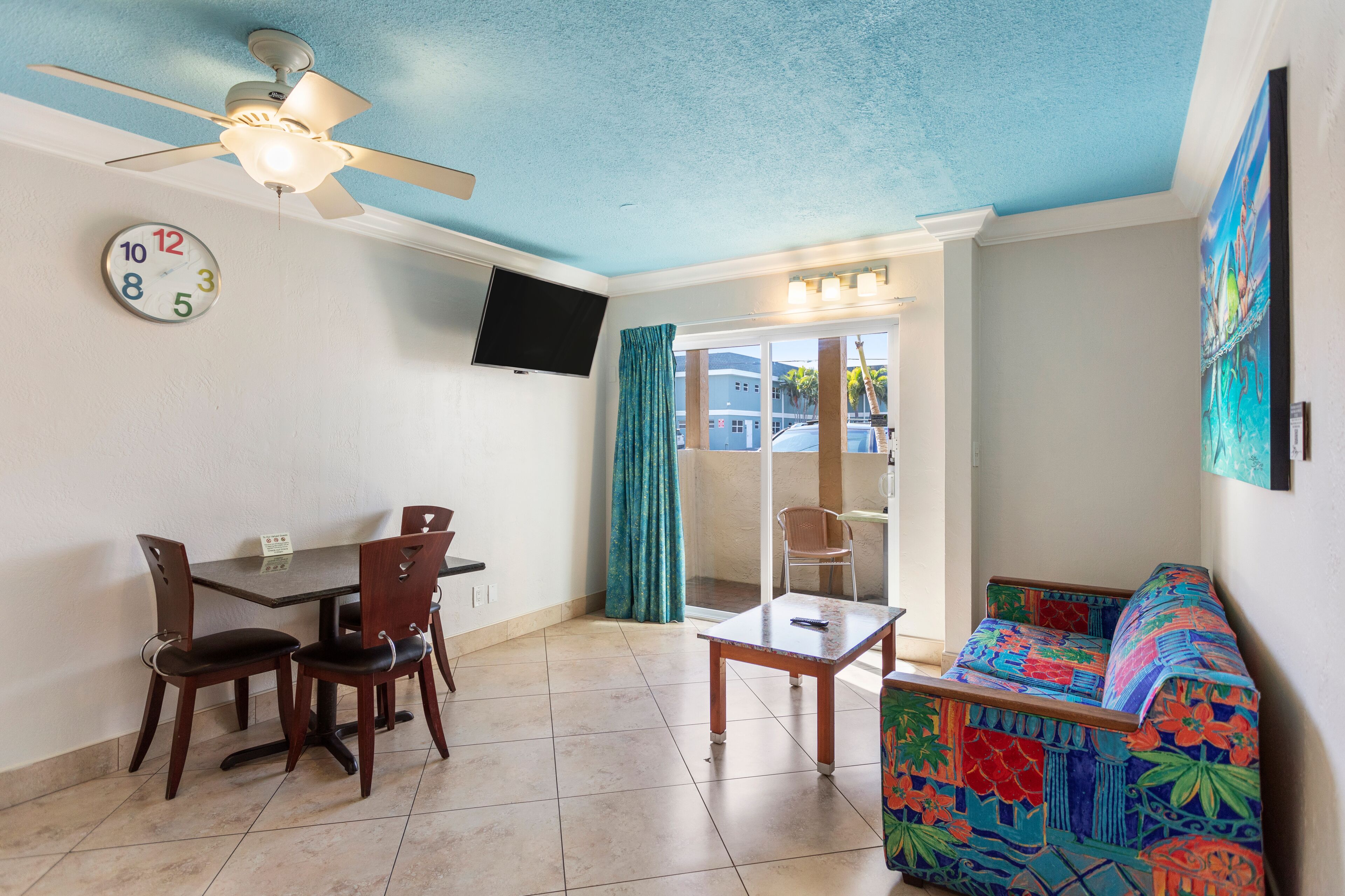 Photo - Bay Palms Waterfront Resort - Hotel and Marina