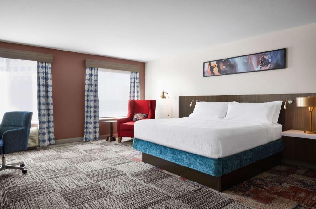 In-room safe, desk, iron/ironing board, free cribs/infant beds