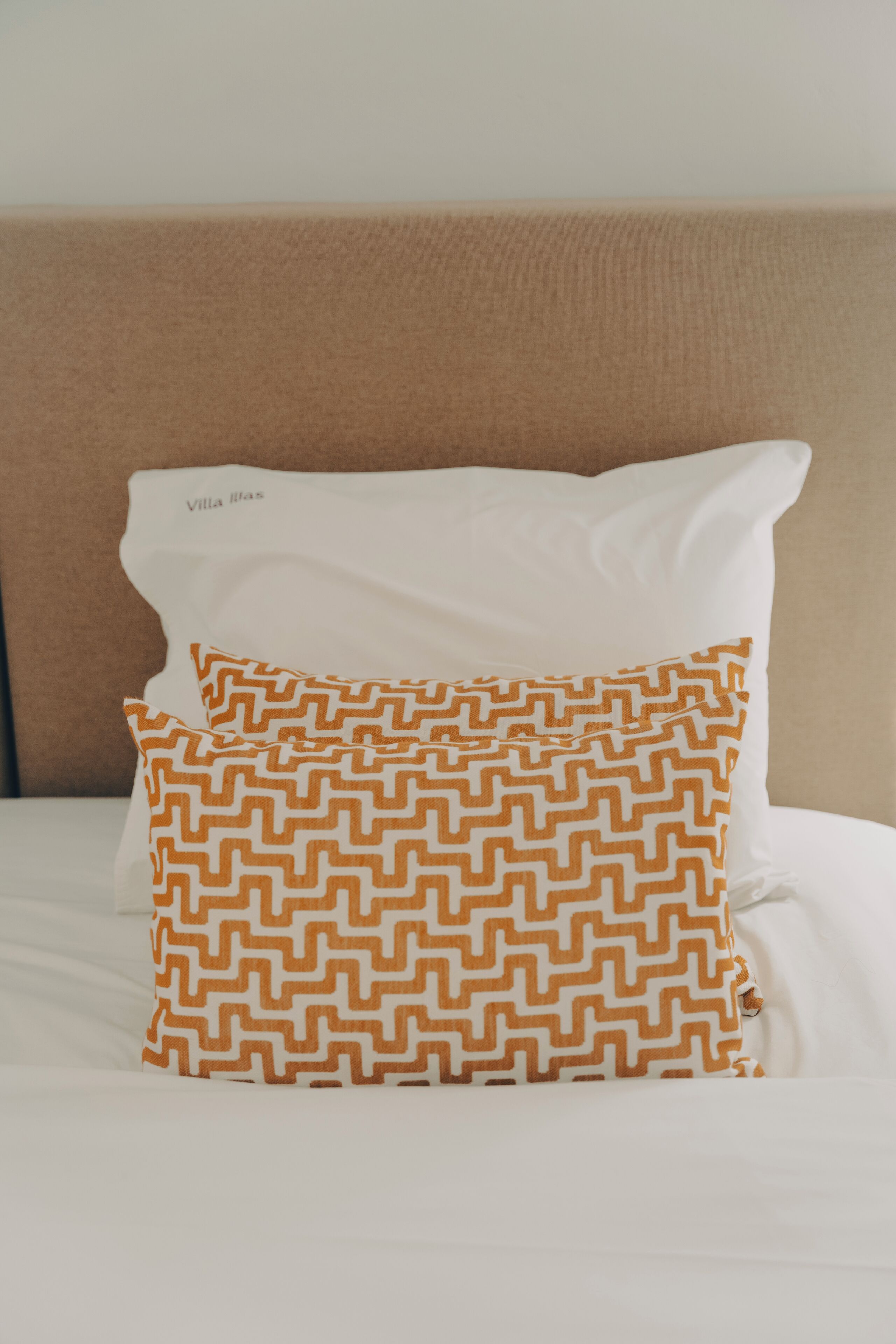 junior studio suite, ocean view | 1 bedroom, in-room safe, iron/ironing board, free wifi