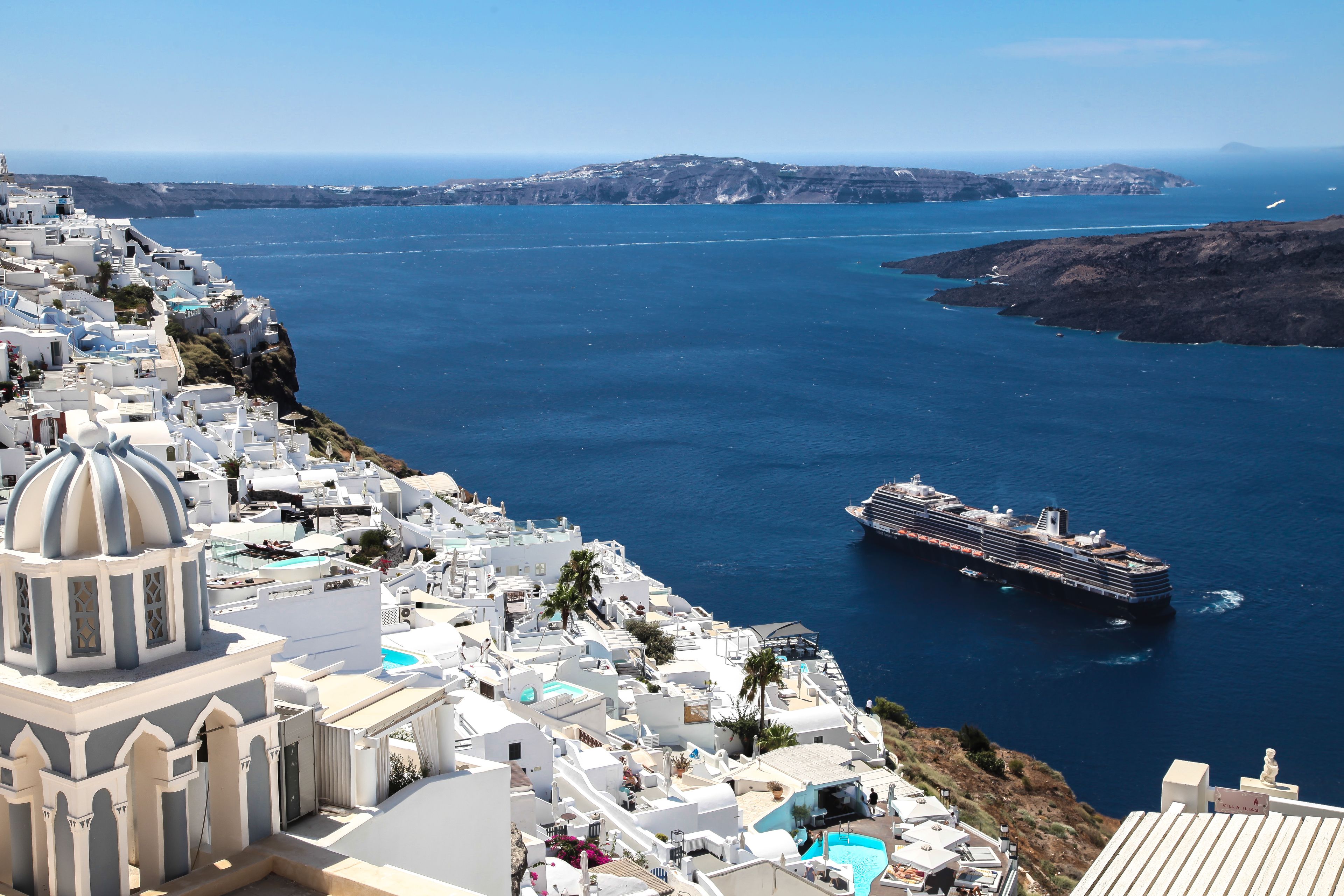 junior studio suite (caldera view) | water view