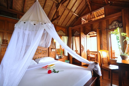 Wifi gratis y ropa de cama . Puri Lumbung Cottages, Restaurant & Spa
