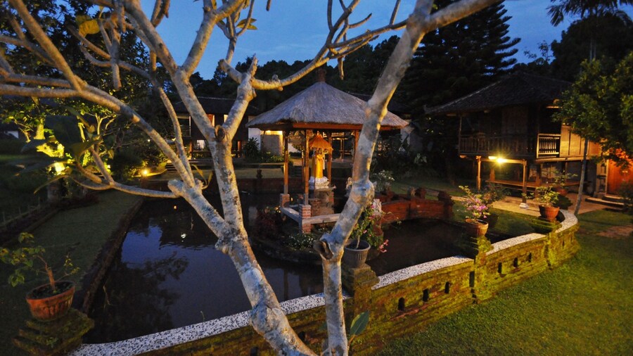 Puri Lumbung Cottages, Restaurant & Spa