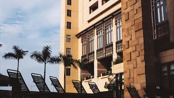 季節性室外泳池