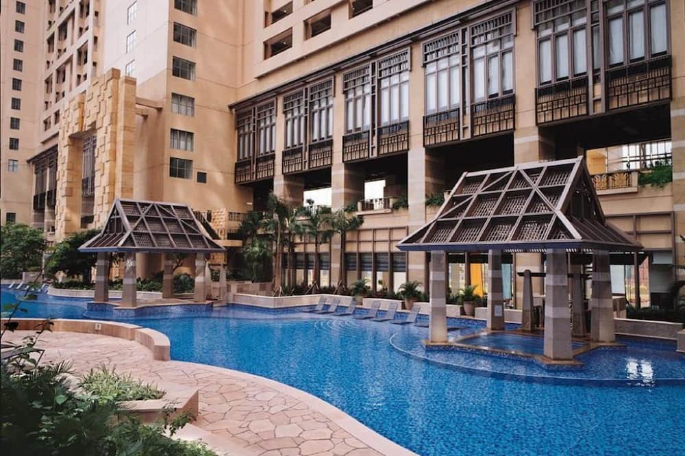 Rambler Oasis Hotel