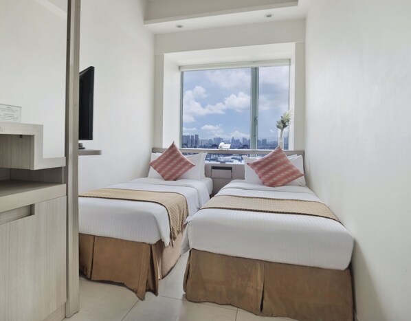 Free WiFi, bed sheets