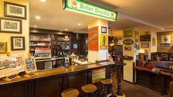 Bar (in der Unterkunft)