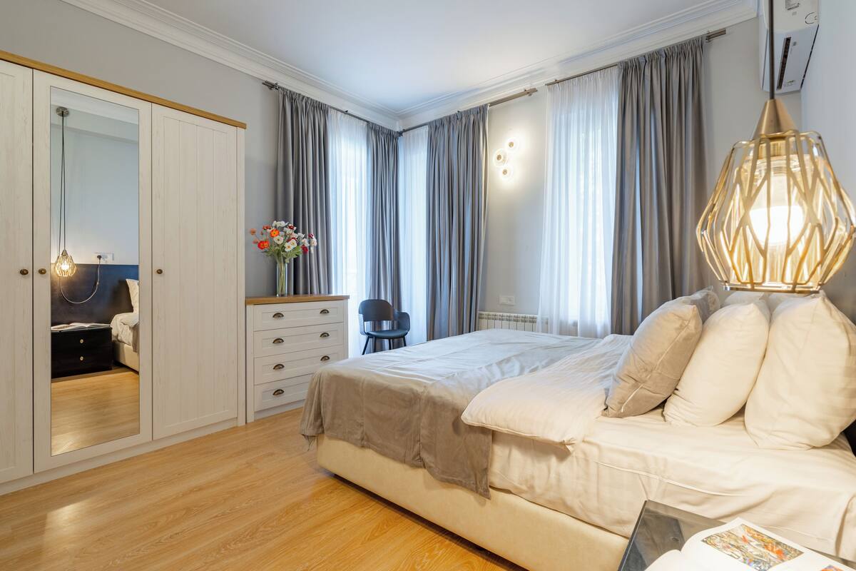 Luxury Studio Suite, 1 Bedroom | 1 bedroom, premium bedding, minibar, in-room safe