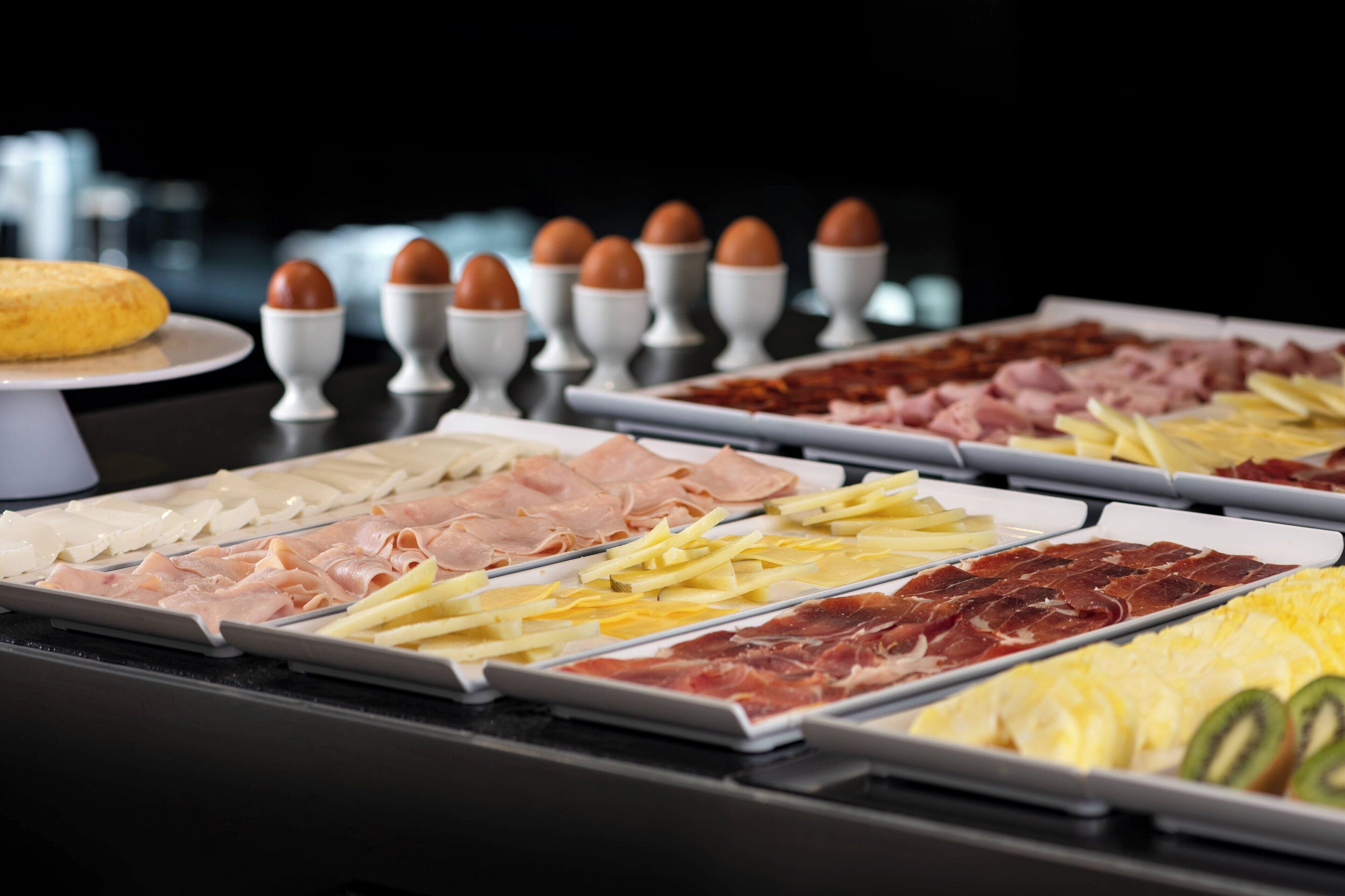 daily buffet breakfast (eur 20.90 per person)