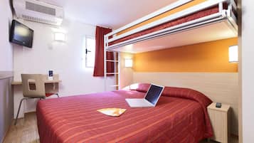 Bureau, espace de travail pour ordinateur portable, rideaux occultants