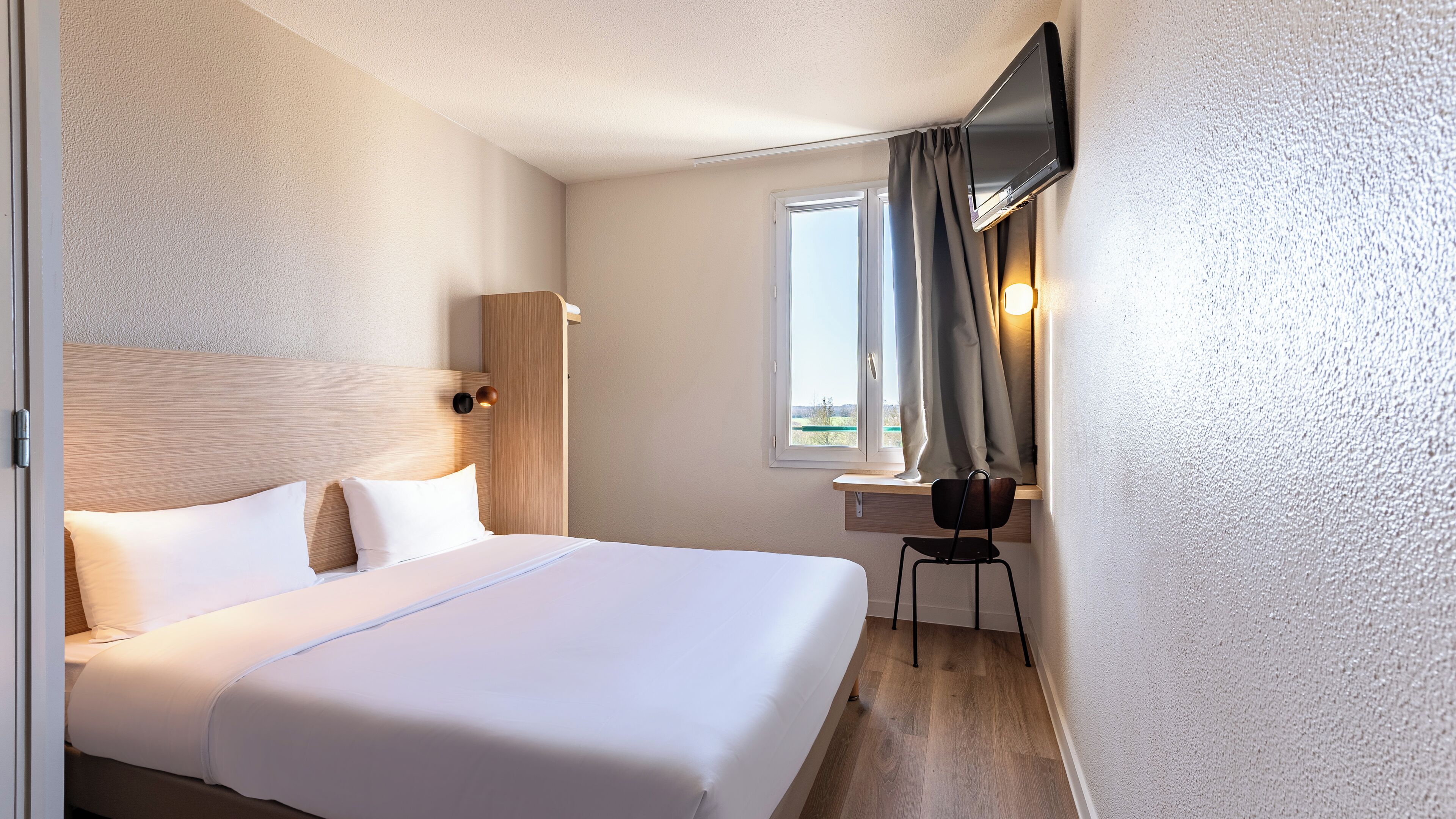 Photo - Kyriad ECO - Montreuil