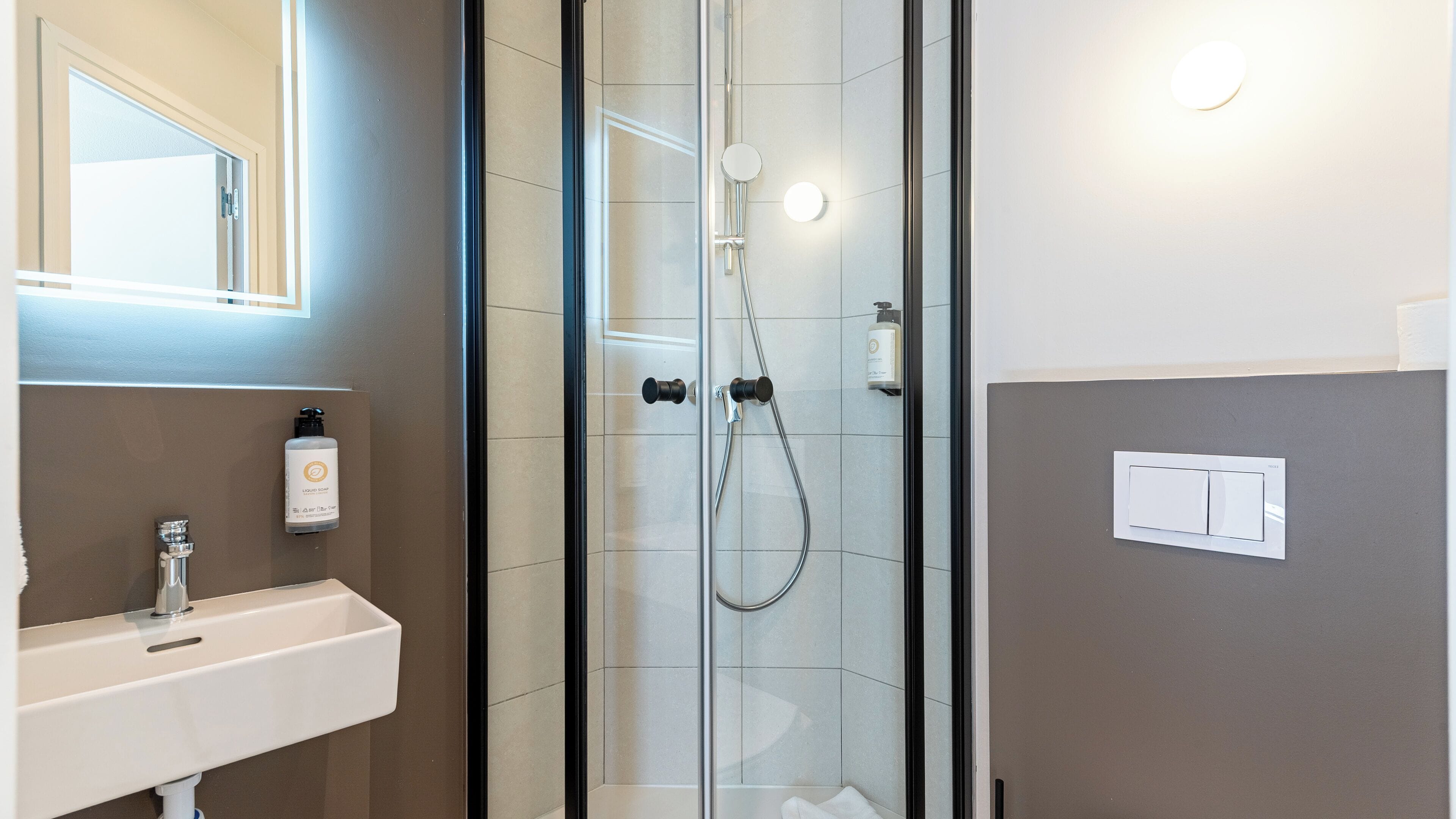 Photo - Kyriad ECO - Montreuil