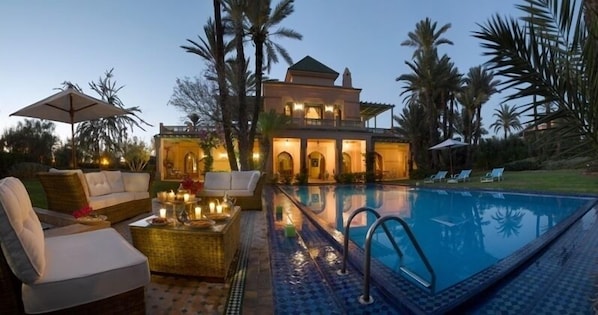 Villa, Private Pool, Poolside