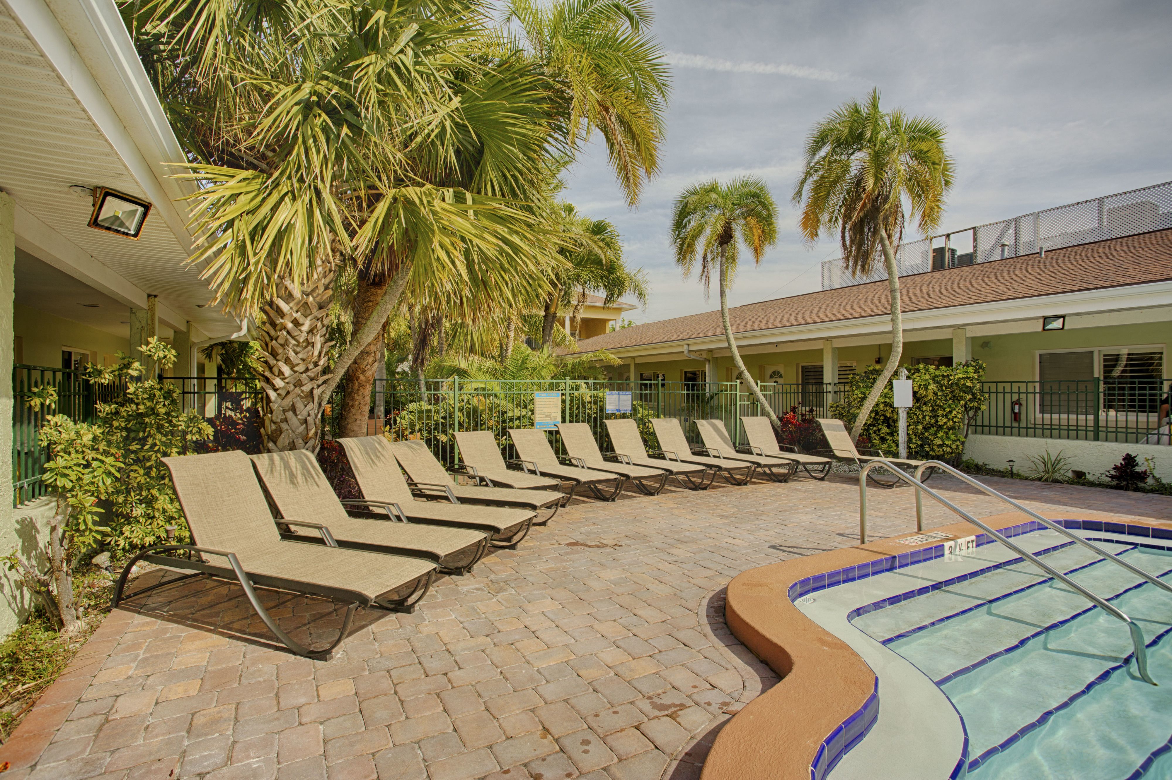 outdoor pool, pool umbrellas