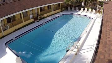 Piscina all'aperto, ombrelloni da piscina