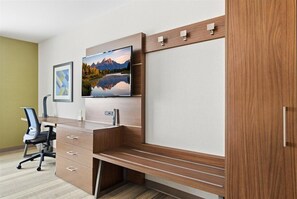 Bureau, espace de travail pour ordinateur portable, rideaux occultants