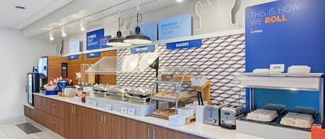 Free daily continental breakfast