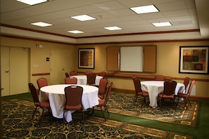Meeting facility - Hampton Inn Clinton (Clinton)