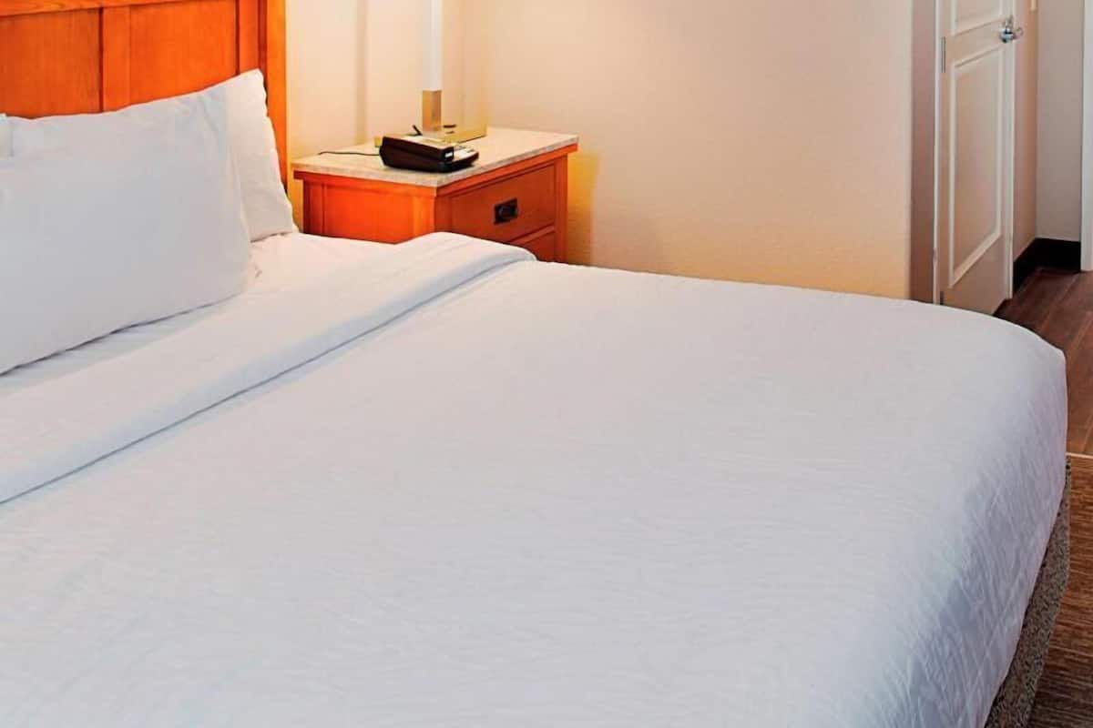 In-room safe, desk, free cots/infant beds, free WiFi