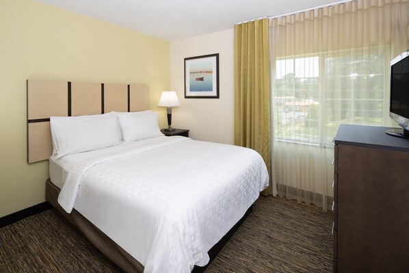 Suite, 1 Bedroom | Pillowtop beds, desk, blackout drapes, iron/ironing board