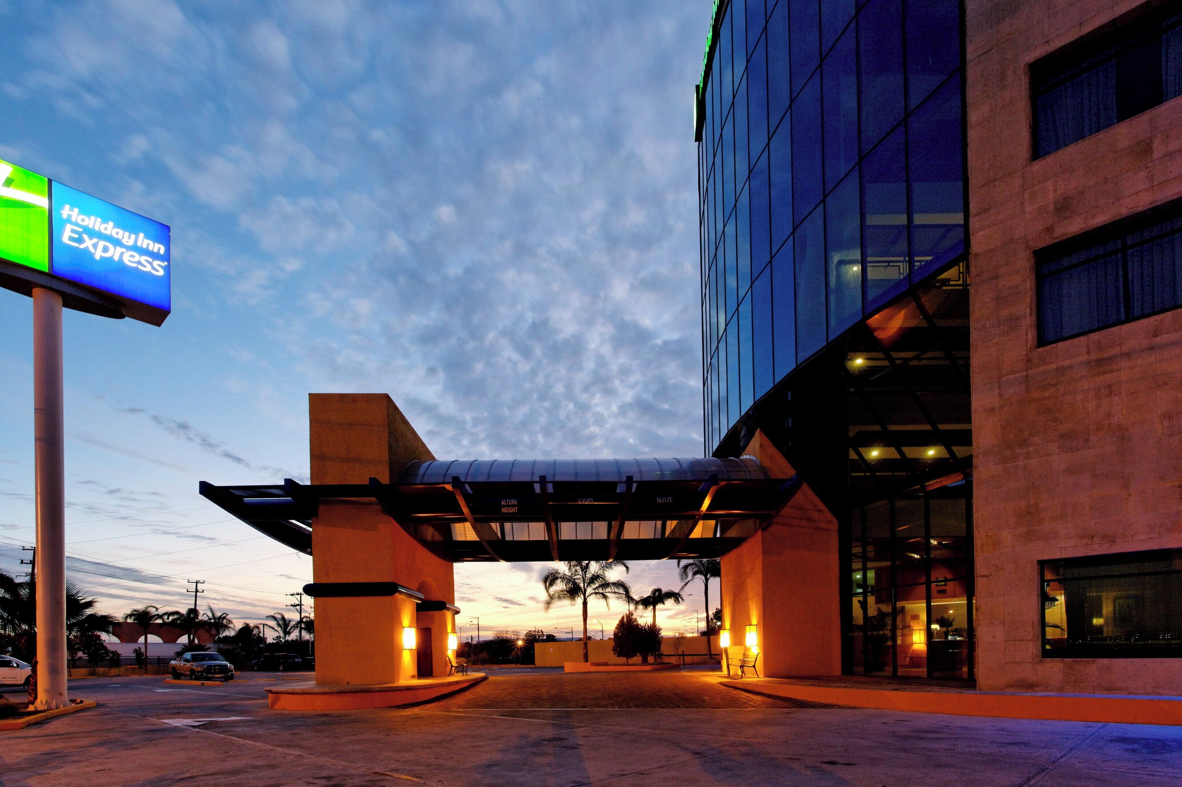Foto - Holiday Inn Express Nuevo Laredo, An Ihg